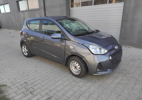Hyundai i10 cena 15000 przebieg: 108500, rok produkcji 2016 z Żywiec małe 172